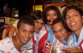 2010 - Aeromoça 